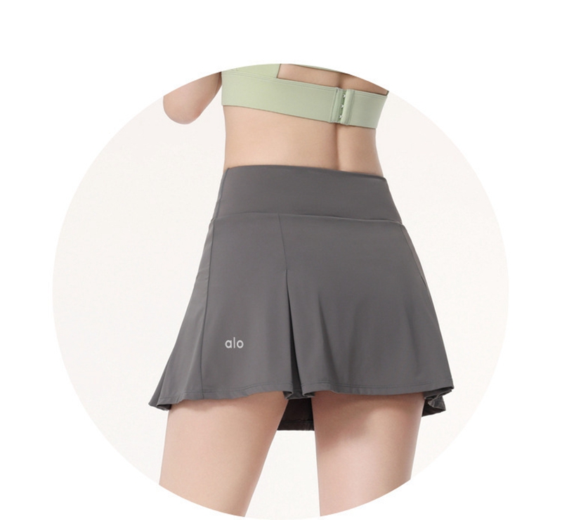 ALO Yoga Skirt for Women's Fitness Activities